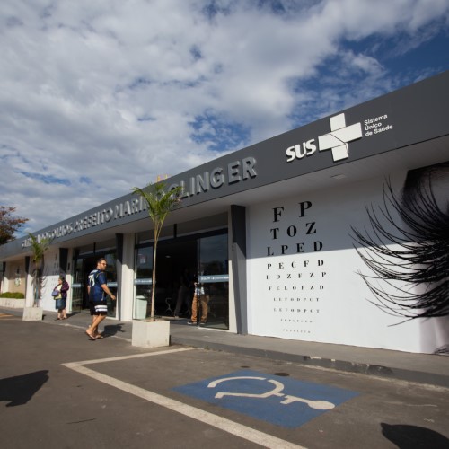 Pacientes que passaram por mutirão na Clínica dos Olhos de VR aprovam atendimento